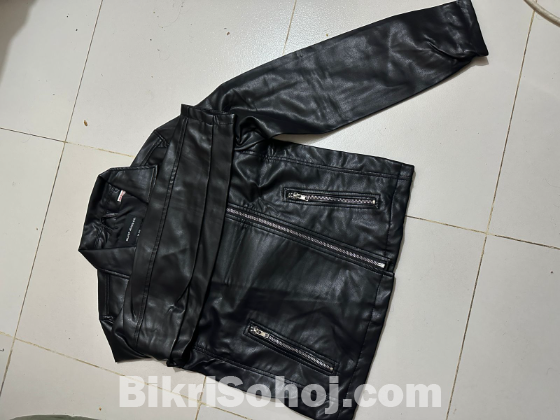 Woman leather jacket